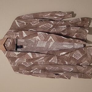 𝅺NEW York & Company tan cardigan medium